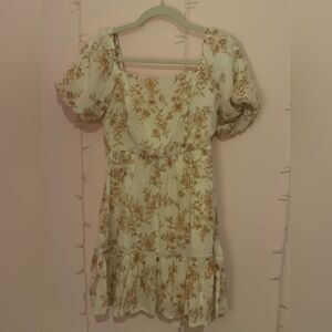 Stylish and Cute Puff Sleeve Dress☀️